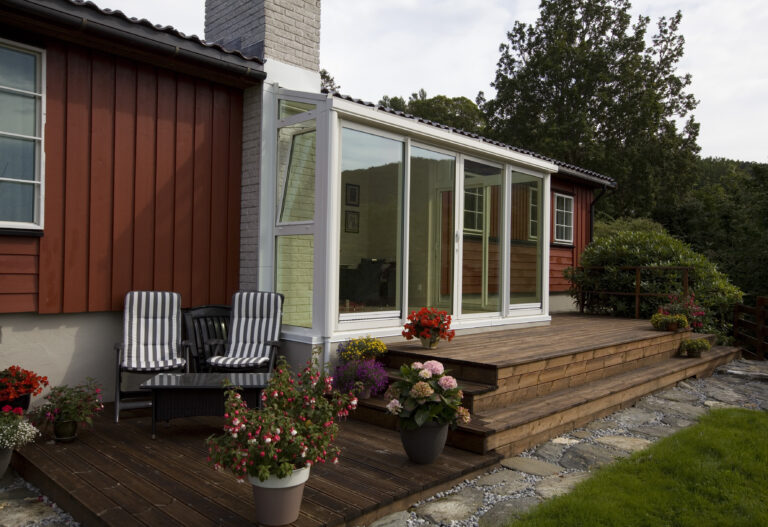 Det blir våtere og kaldere. Vi må bygge oss inn.