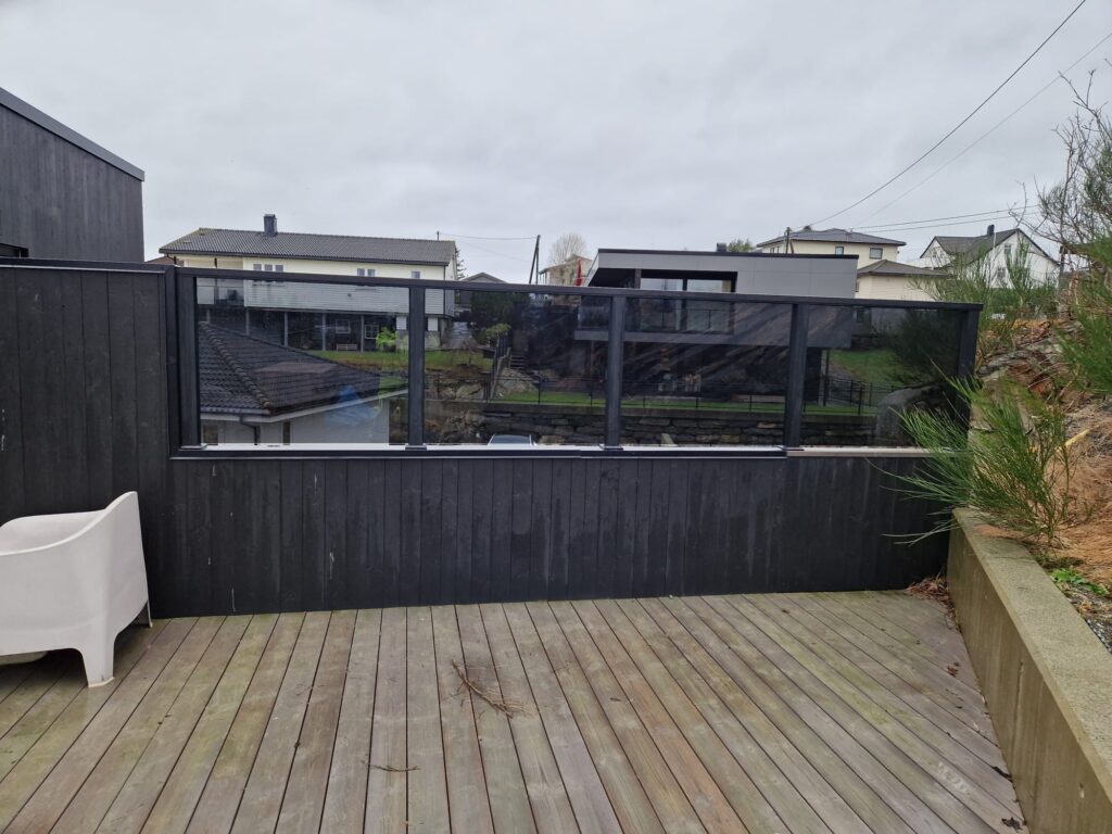 WhatsApp Image 2025-12-11 at 19.42.52