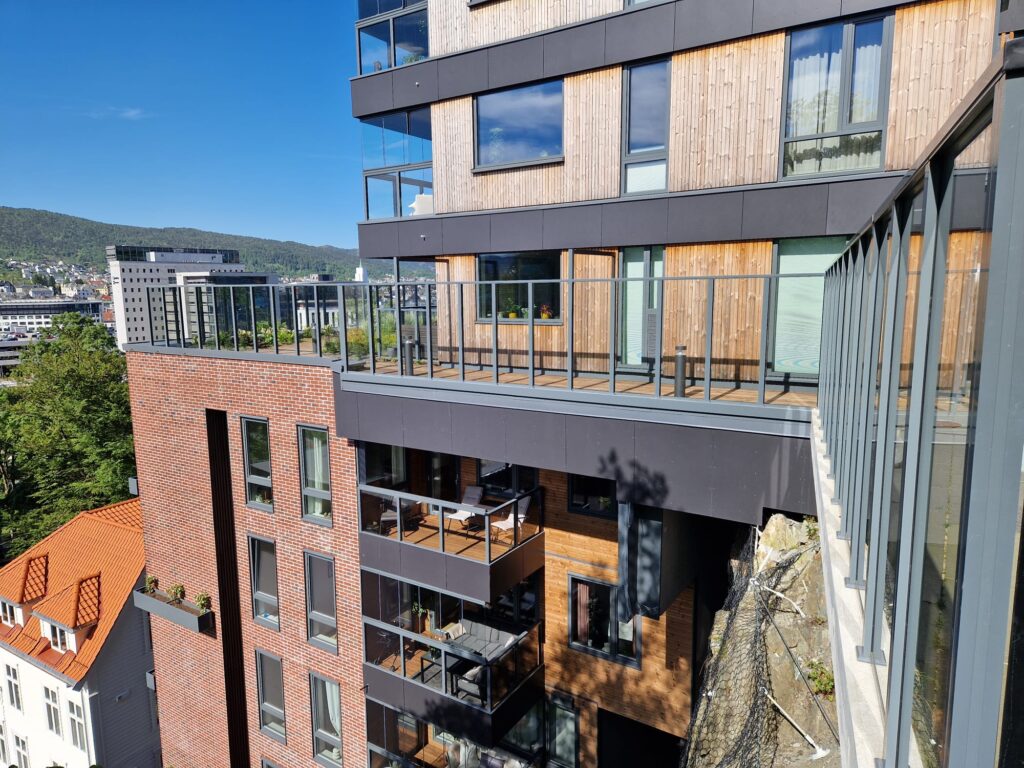 WhatsApp Image 2025-12-12 at 18.14.54