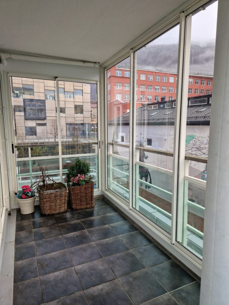 WhatsApp Image 2025-12-12 at 18.15.15 (1)