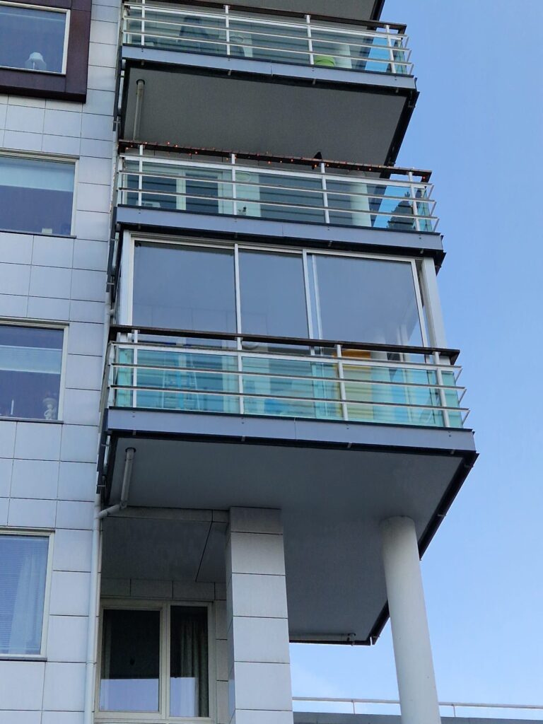 WhatsApp Image 2025-12-12 at 18.15.16