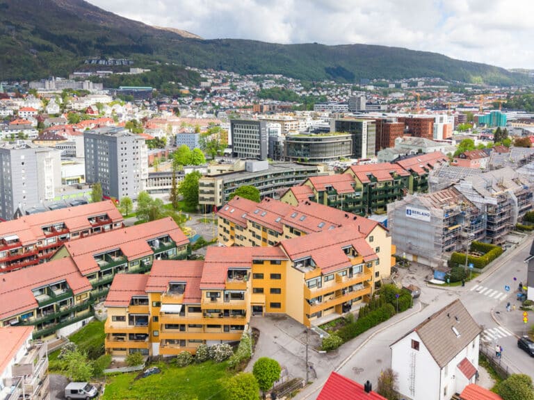 Arkitektonisk særpreg på Danmarksplass – Veranda leverer spesialdesignede løsninger til Solheim borettslag