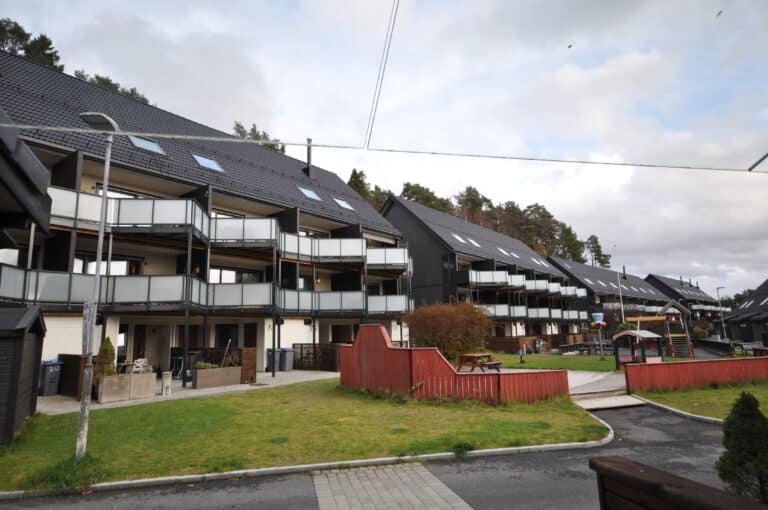 Feråslien Borettslag: Total forvandling med AOG og Veranda