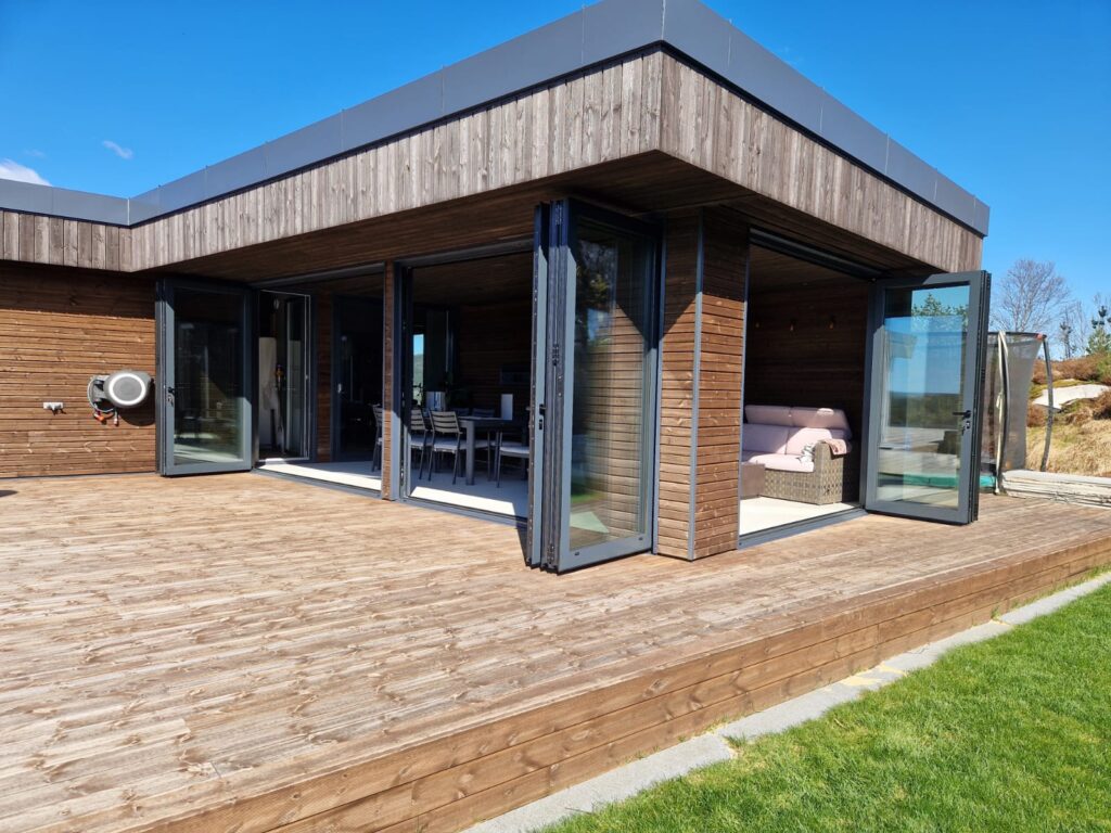 WhatsApp Image 2026-04-20 at 18.24.26 (1)